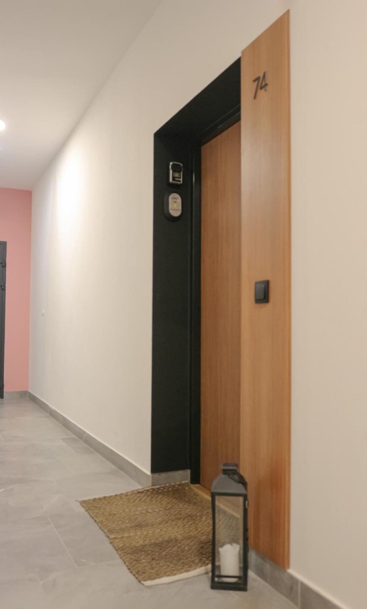 Relax&Comfort New Waw 50 Sqm With Terrace, Garden, Free Parking And Ac Varsovia Exterior foto