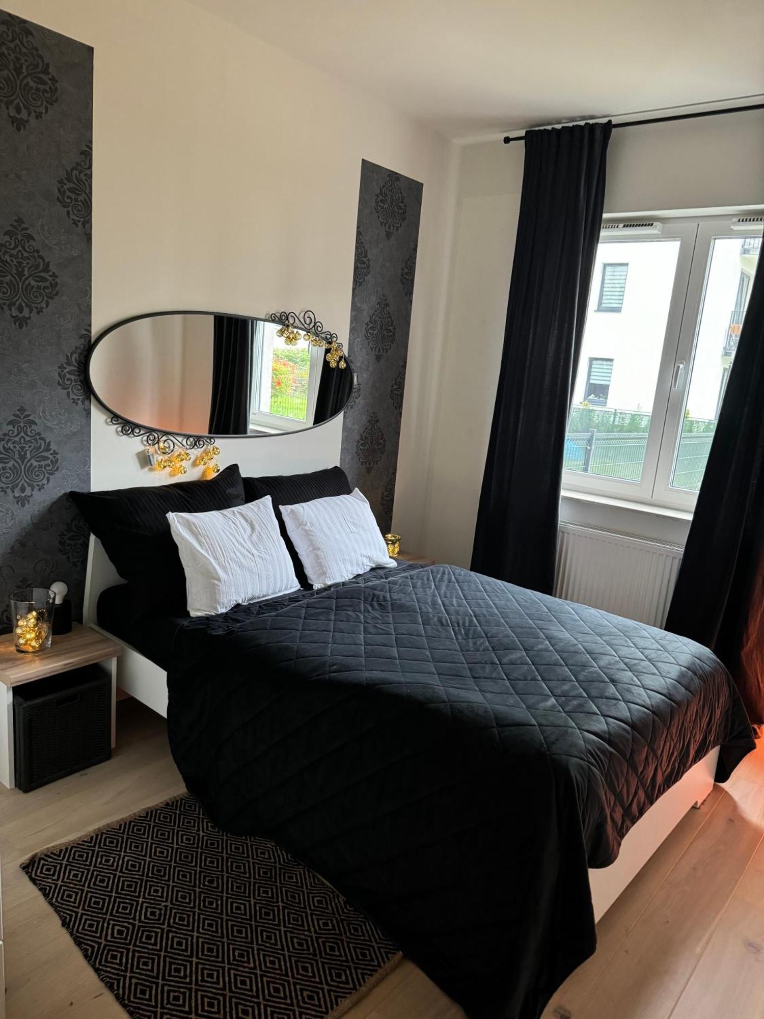 Relax&Comfort New Waw 50 Sqm With Terrace, Garden, Free Parking And Ac Varsovia Exterior foto